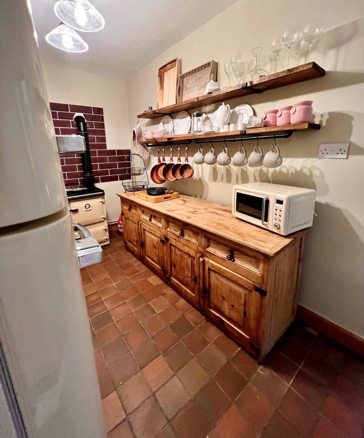 6 - Central Location - Entire House - Free Parking Мертір-Тідвіл Екстер'єр фото